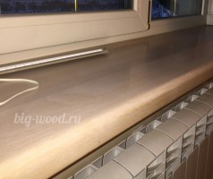 Из массива бука подоконник с тонировкой и лаком нужной ширины