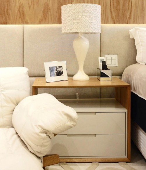 Тумба в спальню из МДФ со шпоном